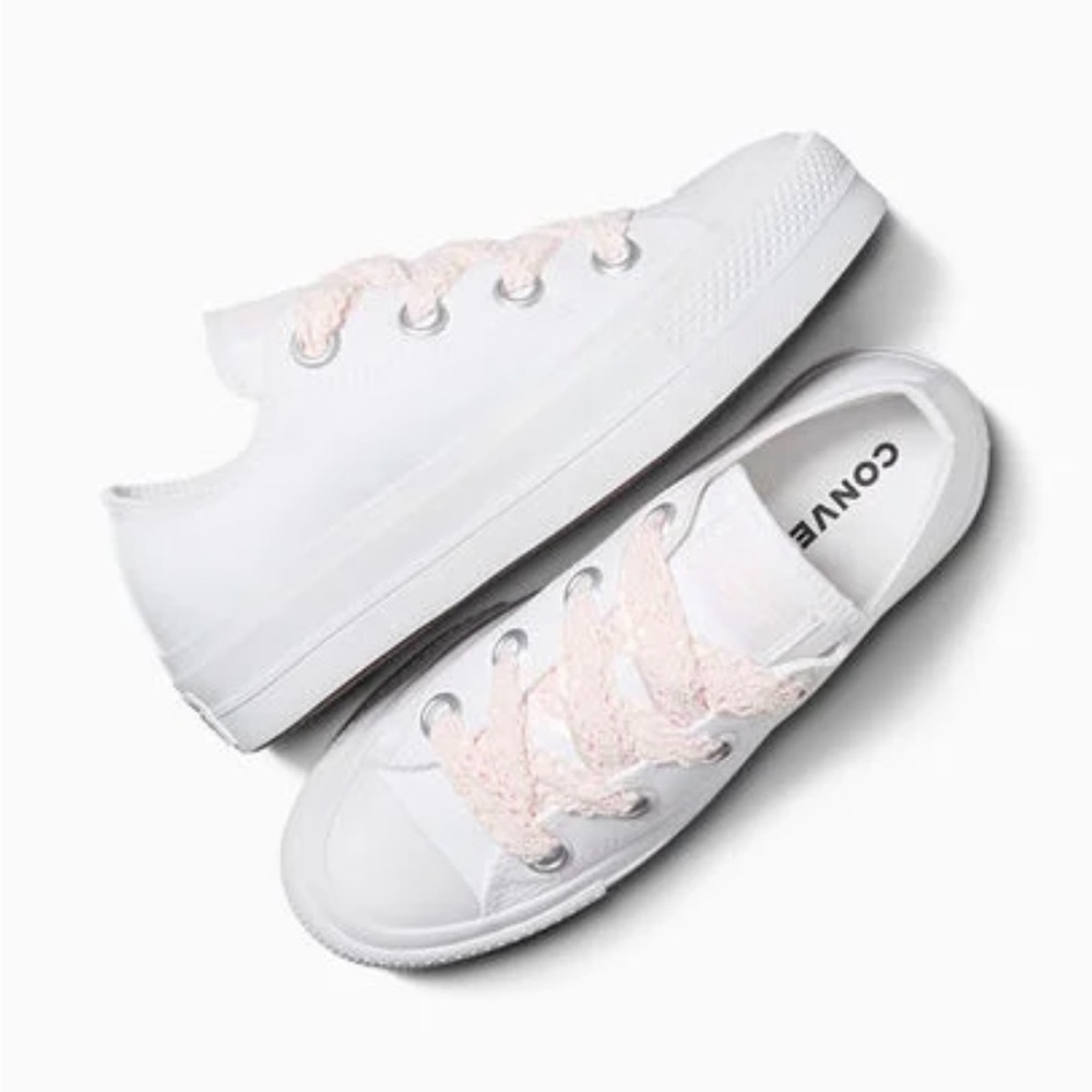 Converse Chuck Taylor All Star Women Shoes Size 8